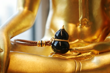 Vajra Realm Martial Prosperity" Black Enameled Copper Gourd Necklace